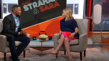 Diane von Furstenberg Hatsu Robe portée par Sara Haines sur Good Morning America juin 4,2019