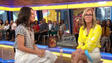 A. L. C. Walter Floral-Print Blouse en Soie porté par Lara Spencer sur Good Morning America juin 04,2019