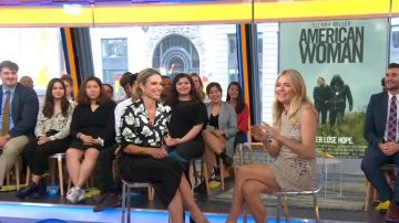 Cinq a Sept Delphina Top usado por Amy Robach en Good Morning America junio 05,2019