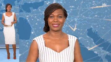 The striped Dress of Kareen Guiock in The 12:45, M6