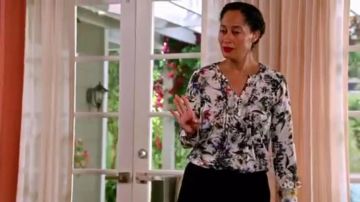 Rebecca Taylor à Manches Longues en Gris de Jardin Nervure Chemisier porté par arc-en-ciel Johnson (Tracee Ellis Ross), en black-ish (S01E24)