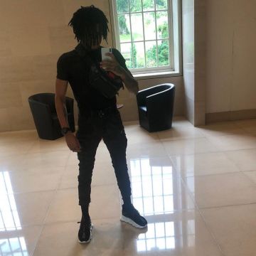 The sneakers Versace Chain Reaction black Scarlxrd on the account Instagram of @scarlxrd