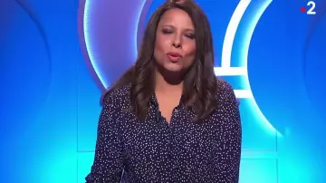 The shirt smooth navy blue with printed multi-coloured Myriam Seurat Motus 19.06.2019