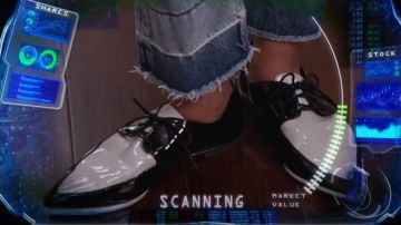 Zara Patent Toe Bluchers usado por Zoey Johnson (Yara Shahidi) en negro (Temporada 02 Episodio 13)