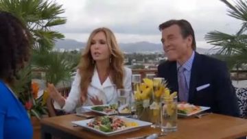 Rebecca Minkoff Signature de Maillon de Chaîne Boucles d'oreilles portées par Tracey E. Bregman comme on le voit dans les Jeunes et Les Agités juin 14,2019