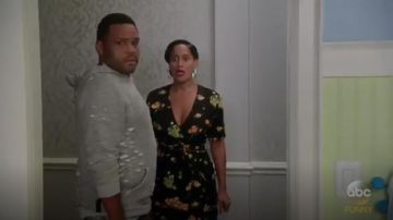 A.L.C. Stephanie Silk Dress usado por Rainbow Johnson (Tracee Ellis Ross) en negro (Season03 Episode06)