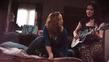 Pantalones Marlon de reforma en leopardo usados por Cait Fairbanks como se ve en The Young and the Restless 18 de junio de 2019