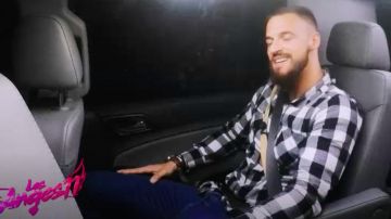 La chemise à carreaux blanche et noire de Yohann dans Les Anges 11 du 20/06/19