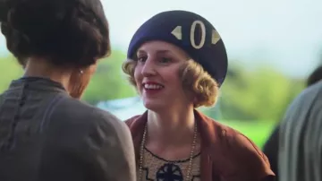 Navy blue beret worn by Lady Edith Crawley (Laura Carmichael) as seen in Downton Abbey