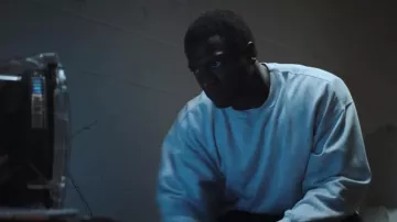 Grey Crewneck worn by Brian Banks (Aldis Hodge) in Brian Banks