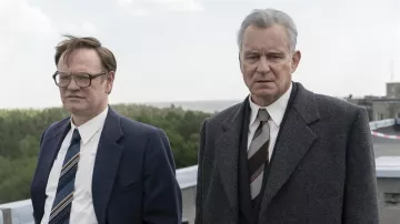Boris Shcherbina's (Stellan Skarsgård) tie as seen in Chernobyl (Season 01 Episode 02)
