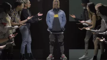 The pair of Balenciaga Triple S traffic of Jok'Air in his film The Fever