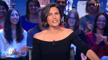 Le Pull en coton à côtes de Alessandra Sublet dans C'est Canteloup
