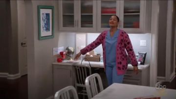Ceremonia de apertura Chloe Sevigny Leopard Print Angora Cardigan usado por Rainbow Johnson (Tracee Ellis Ross) en negro (S04E10)