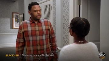 Vince Buffalo Plaid Sport Shirt porté par Andre "Dre' Johnson (Anthony Anderson), en black-ish (Season04 Episode14)