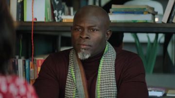 Burgundy turtleneck worn by Bosley (Djimon Hounsou) in Charlie's Angels
