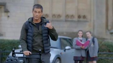 Navy blue classic puffer vest worn by Bill Hixon (Rob Lowe) as seen in Wild Bill (Season 1)