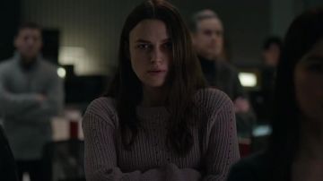 Knitted Oversize Sweater worn by Katharine Gun (Keira Knightley) in Official Secrets