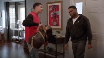 Off White Diagonal Arrows Slim Vintage Paint Jeans usados por Andre Johnson, Jr. (Marcus Scribner) en negro (S04E22)