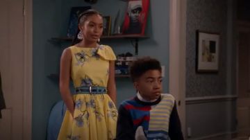 JCrew Disque Déclaration des Boucles d'oreilles portées par Zoey Johnson (Yara Shahidi), en black-ish (S04E22)