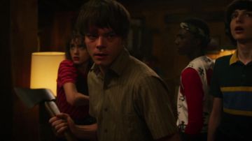The striped shirt worn by Jonathan Byers (Charlie Heaton) in Stranger Things Season 3