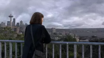 Cuir Marron foncé de la Croix-Corps Sac porté par Bernadette Fox (Cate Blanchett) Où avez-Vous Aller, Bernadette