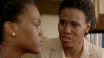 Beige Blazer Jacket worn by Olivia Brooks (Priscilla C. Shirer) in Overcomer