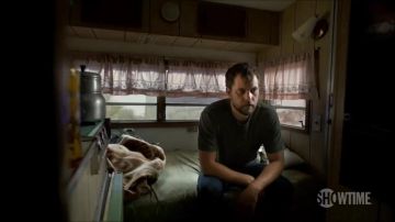 Le jean porté par Cole Lockhart (Joshua Jackson) dans The Affair (S02E01)