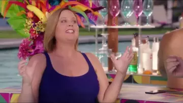 Le maillot de bain bleu de Cornelia Wickfield (Bayne Gibby) dans Crazy Ex-Girlfriend (S03E05)