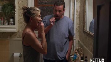 Gray Cotton Short Sleeve Crew Neck T-Shirt worn by Nick Spitz (Adam Sandler) in Murder Mystery