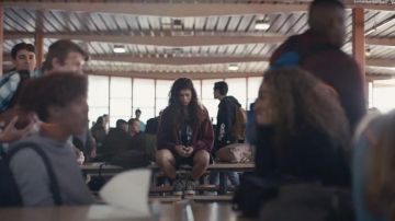Converse All Star Hi plimsolls en azul marino m9622c usado por Rue Bennett (Zendaya) en Euphoria (S01E02)