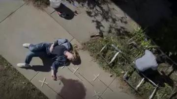 Levi's Ex Boyfriend Denim Trucker Jacket worn by Allie Pressman (Kathryn Newton) in The Society (S01E04)