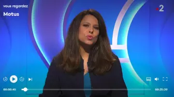 The tee shirt in blue linen duck Myriam Seurat Motus 03.07.2019