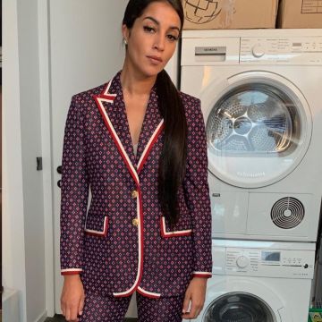 The jacket Gucci jacquard bordeaux range by Leïla Bekhti for the Foundation Gala Vogue July 3, 2019