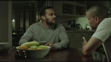 Sweatshirt hooded grey worn by Jesse Williams in Jacob's Ladder