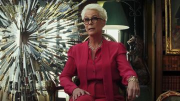 Red Pant worn by Linda Robinson (Jamie Lee Curtis) in Knives Out