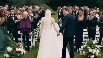 The blue costume night of Alex The Domas (Mark O'brien) in Ready or Not