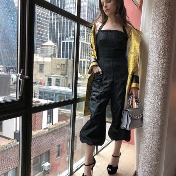 Christian Louboutin Marchavekel Sandales portées par Anna Kendrick 10 décembre 2017