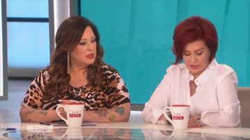 INC International Animal Print Top usado por Carnie Wilson en The Talk 3 de julio de 2019