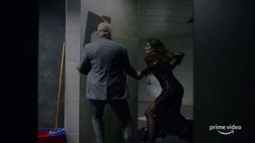 Élégante Fente au Dos Paillettes Robe de soirée portée par Emily Byrne (Stana Katic) in Absentia (Saison 01)