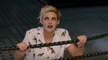 Ksubi Imprimé Blanc Shirt porté par Sabina Wilson (Kristen Stewart) dans Charlie's Angels