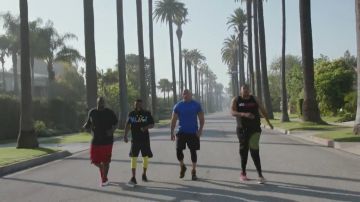 Cuello redondo azul Camiseta manga corta de Spencer Strasmore (Dwayne Johnson) en Ballers (S03)