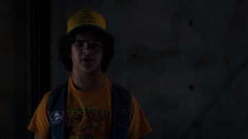 The crest STS-51 JANIE Mission focused on jean jacket by Dustin Henderson (Gaten Matarazzo) in Stranger Things Season 3 Episode 5