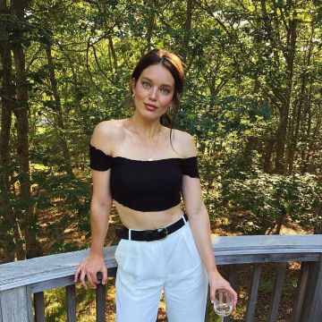 El top negro que lució Emily DiDonato en su cuenta de Instagram @emilydidonato