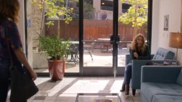 Rag & Bone Newbury Boots worn by Jen Harding (Christina Applegate) in Dead to Me (Season 01 Episode 08)