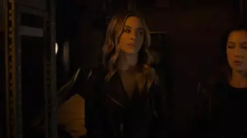 Theory Kaylenna Sweater worn by Daisy 'Skye' Johnson (Chloe Bennet) in Marvel's Agents of S.H.I.E.L.D. (Season 06 Episode 08)