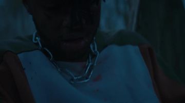 Sweatshirt Nike worn by Scarlxrd in her video clip DEMXNS & ANGELS.