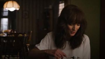 LNA Short Sleeve Ringer T-Shirt worn by Joyce Byers (Winona Ryder) in Stranger Things Season 3 Episode 1