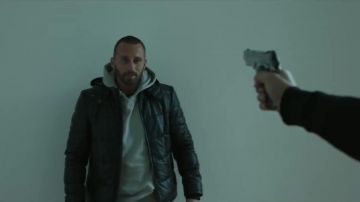 Le Blouson noir porté par Manuel Marco (Matthias Schoenaerts) dans Frères Ennemis