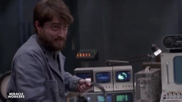 Bleu Lourds Travaux Veste portée par Craig (Daniel Radcliffe) dans le Miracle de Travailleurs (Saison 01)